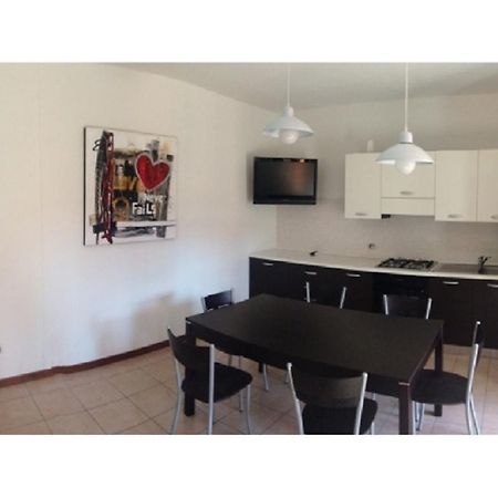 Casa Lavoro Vancanza Apartment Кастелнуово дел Гарда Екстериор снимка