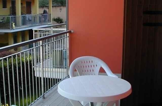 Casa Lavoro Vancanza Apartment Кастелнуово дел Гарда Екстериор снимка